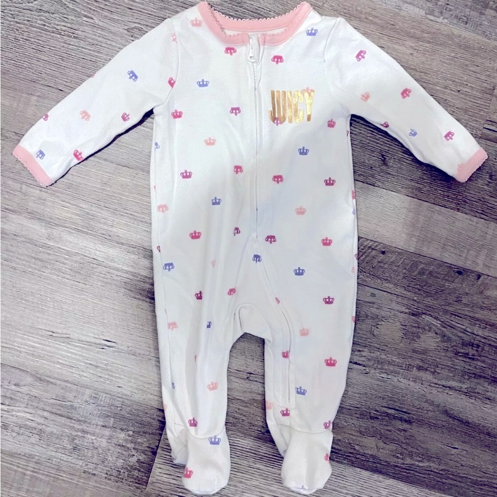 Juicy Couture Infant Girls Footed Zip Up Sleeper 0-3 Months